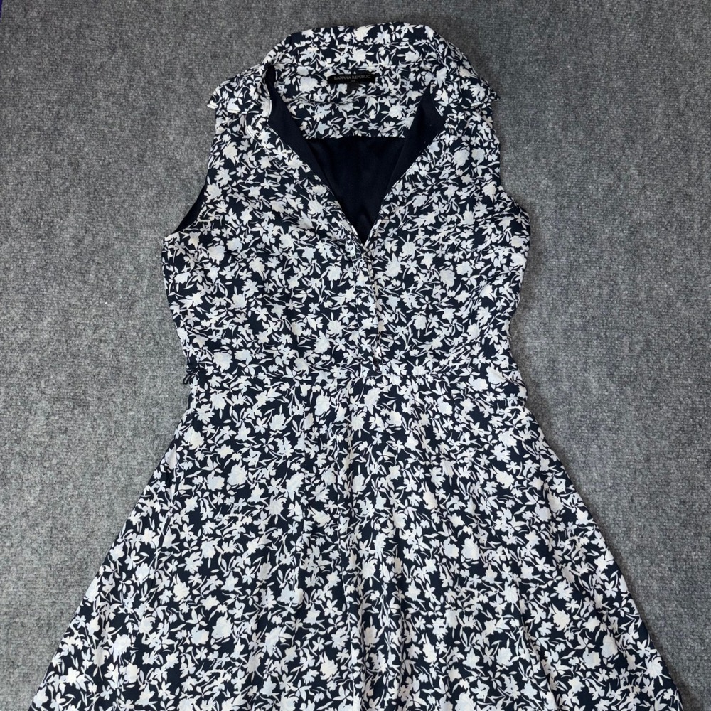 Banana Republic Navy Blue White Floral Sleeveless Fit and Flare Dress Size 6 - Picture 3 of 16